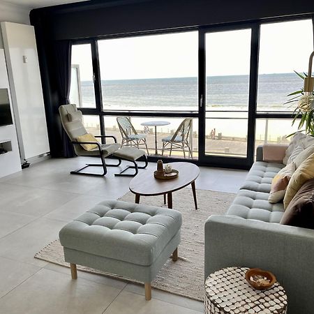 Panoramic Seaview Apartment With Free Private Garage أوستيند المظهر الخارجي الصورة